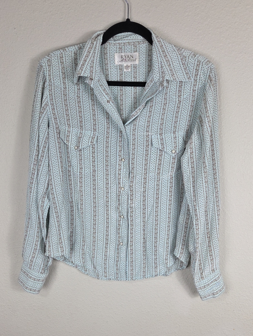 Ryan Michael 100% Silk Pearl Snap Long Sleeve Light Blue Western Blouse Sz M